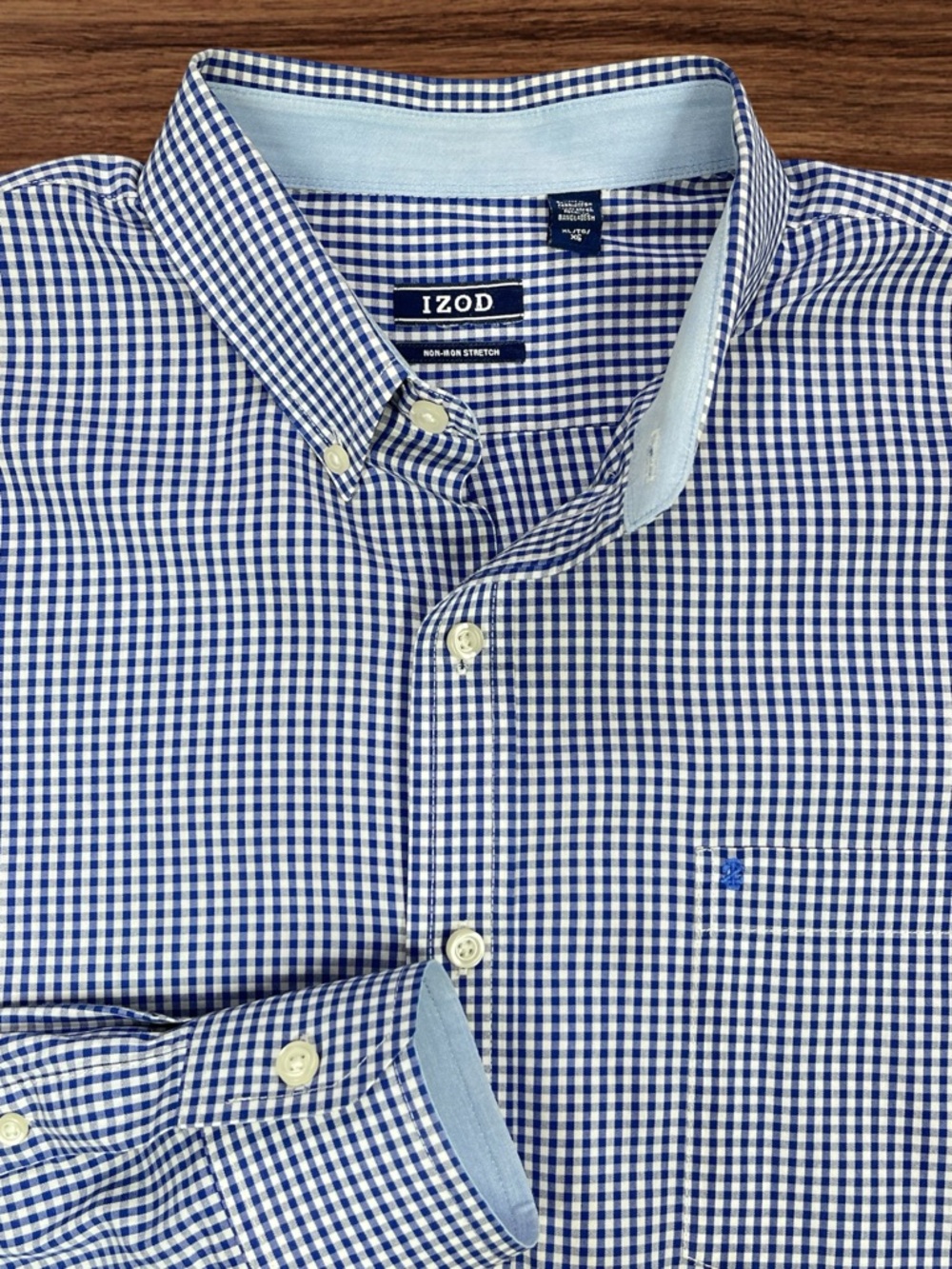 IZOD Men’s Blue & White Gingham Check L/S dress shirt. Size XL